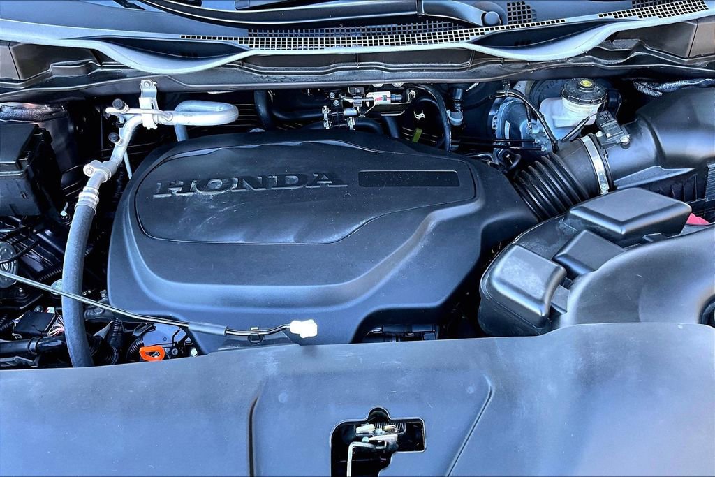 Certified 2025 Honda Odyssey EX-L image 24