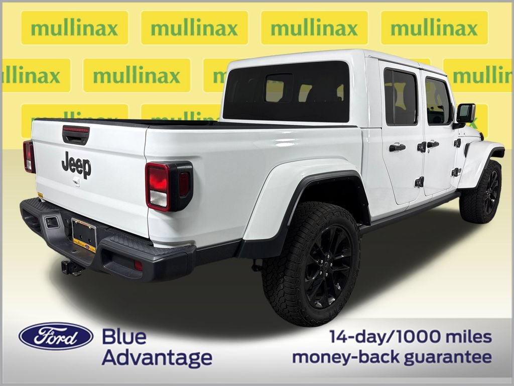 Used 2025 Jeep Gladiator Sport AWD/4WD image 4