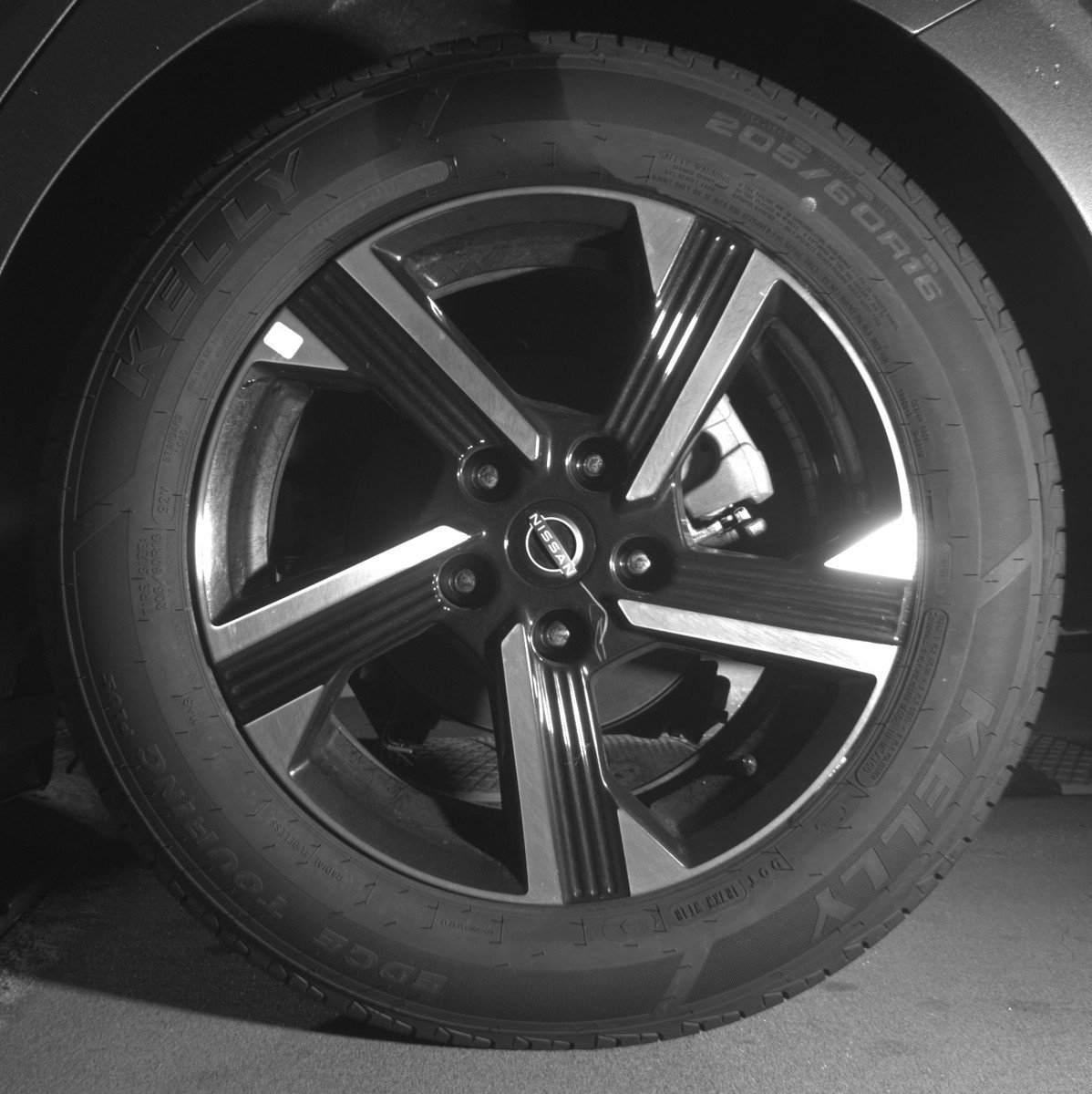 Used 2025 Nissan Sentra SV image 14