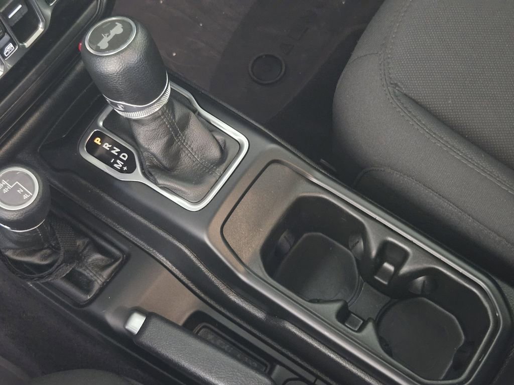 Used 2023 Jeep Wrangler Unlimited Sport image 21