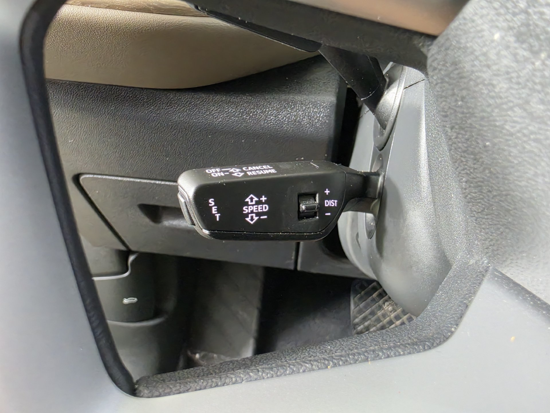 Used 2025 Audi Q5 Premium w/ Convenience Package AWD/4WD image 12