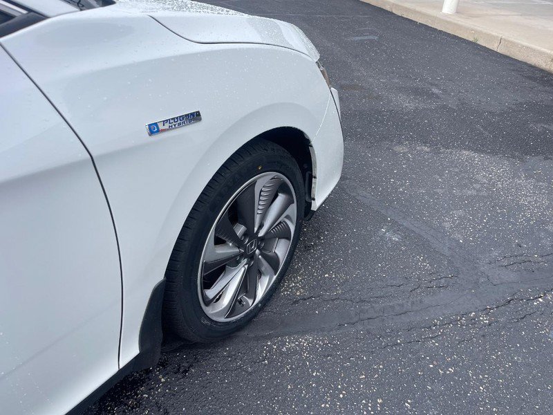Used 2020 Honda Clarity Touring image 4