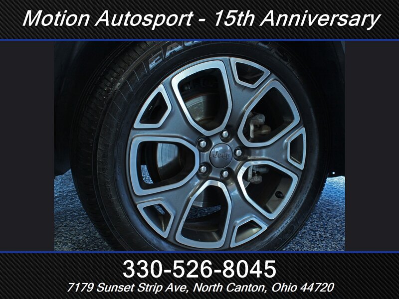 Used 2016 Jeep Renegade Limited FWD image 38