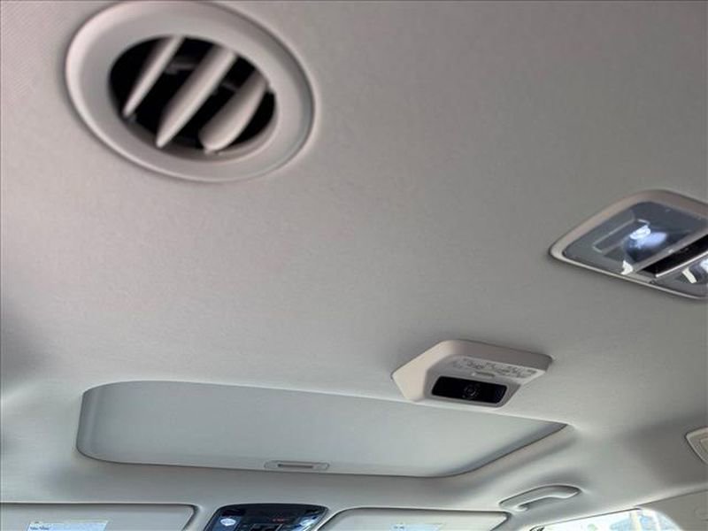 New 2026 Kia Carnival SX image 16