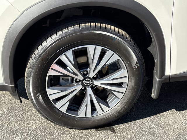 Certified 2023 Nissan Rogue SV w/ SV Premium B Package image 15