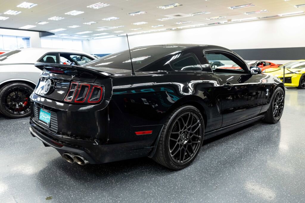 Used 2014 Ford Mustang Shelby GT500 w/ Equipment Group 821A RWD image 4