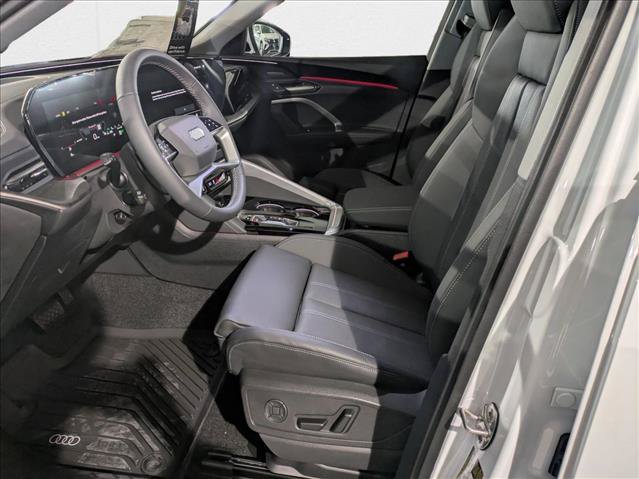 New 2025 Audi Q5 Premium w/ Premium Plus AWD/4WD image 4