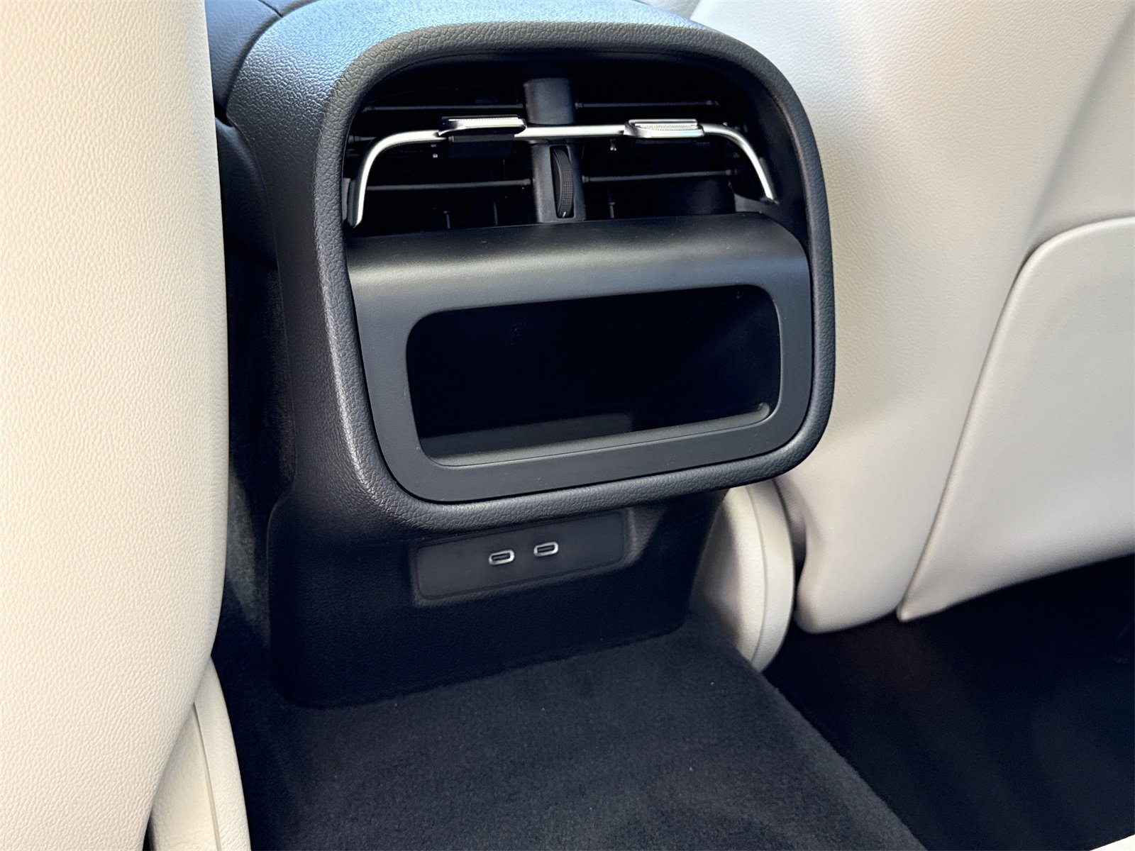 New 2026 Mercedes-Benz E 350 Sedan image 13