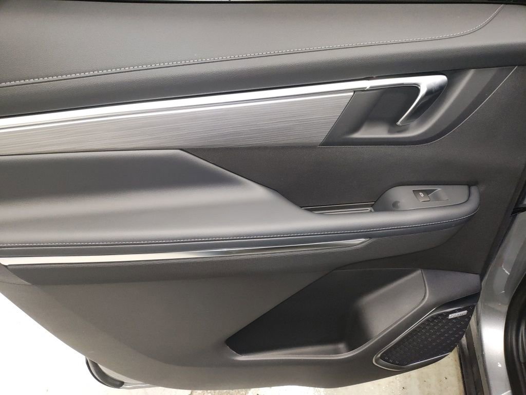 New 2026 Buick Enclave Preferred w/ Power Package image 29