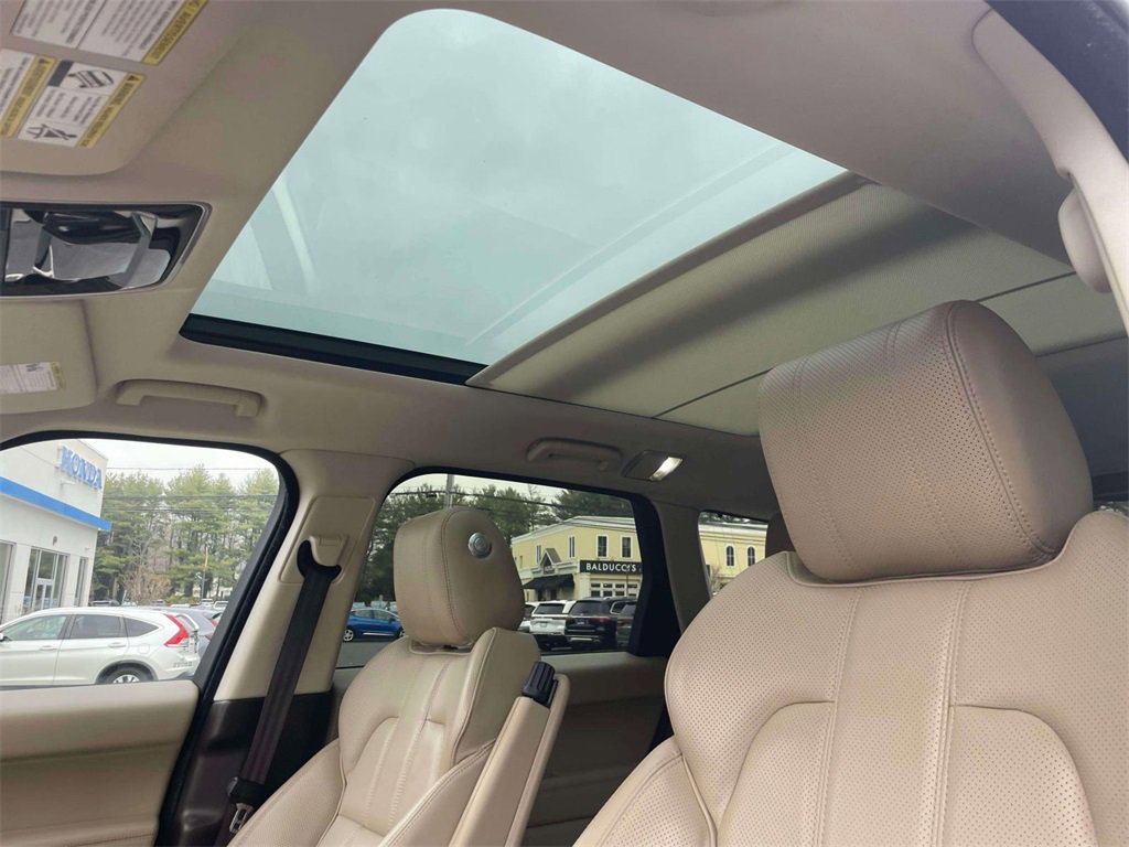 Used 2016 Land Rover Range Rover Sport HSE image 20