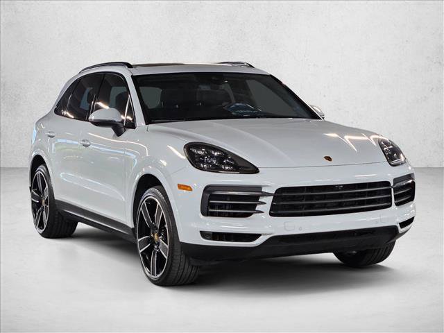 Used 2022 Porsche Cayenne Platinum Edition AWD/4WD image 3