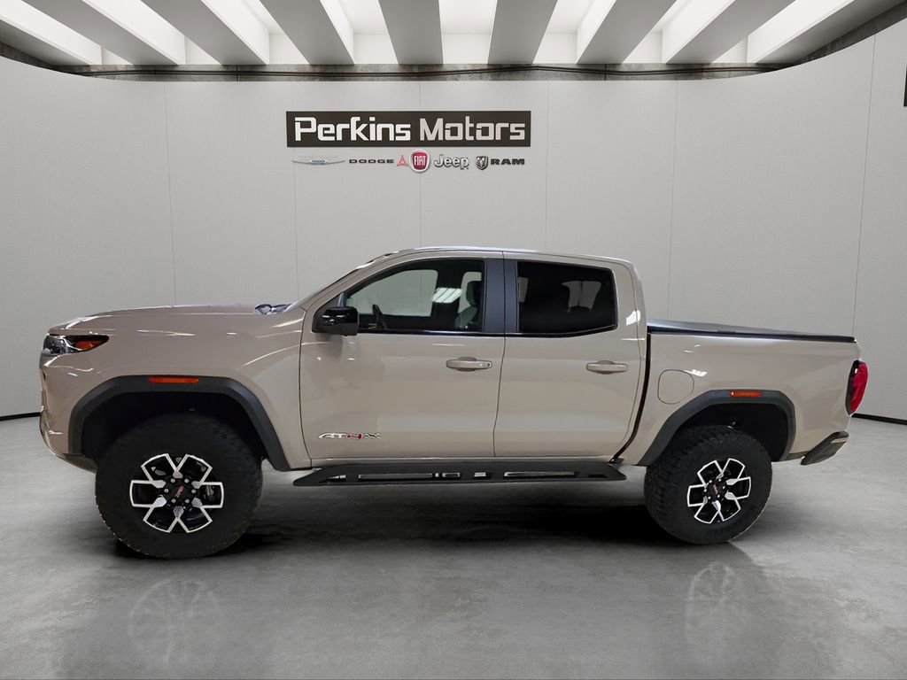 Used 2024 GMC Canyon AT4X AWD/4WD image 2
