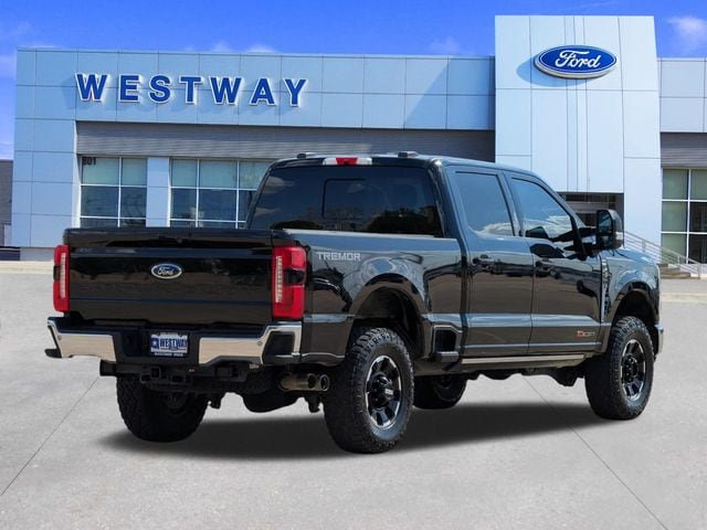 Used 2025 Ford F250 Lariat w/ Lariat Ultimate Package AWD/4WD image 3
