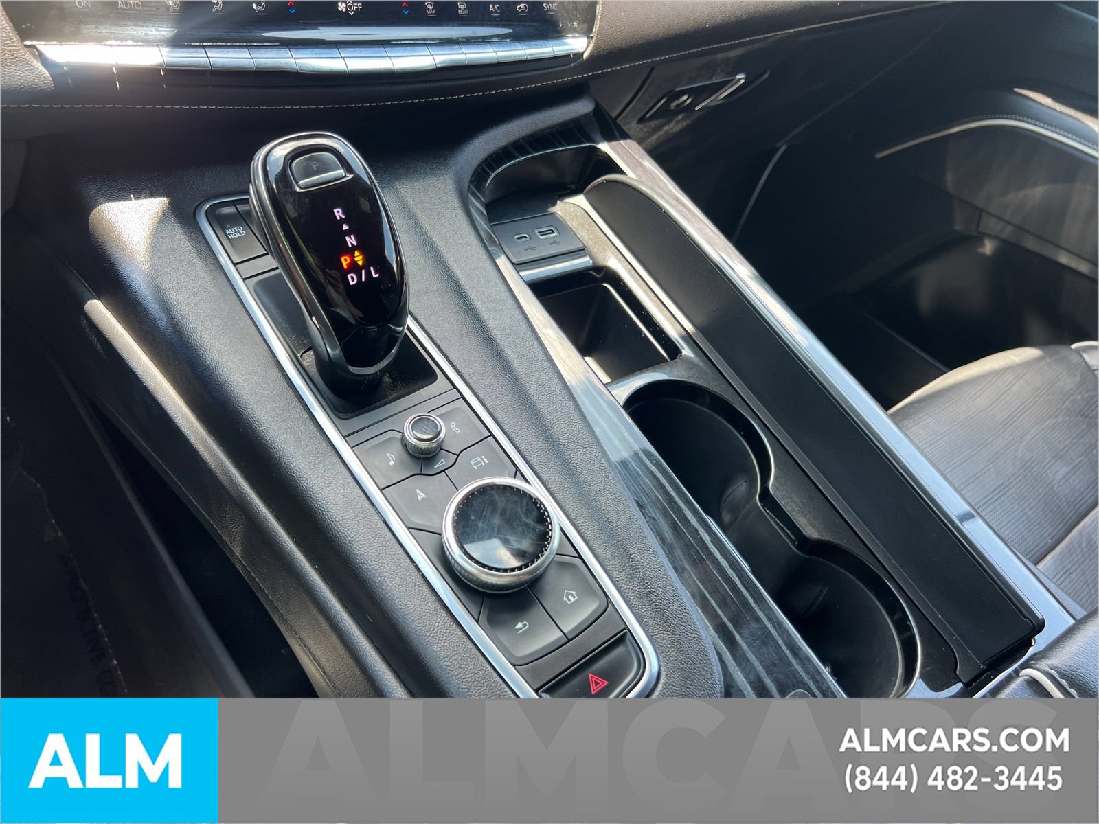 Used 2022 Cadillac Escalade ESV Sport AWD/4WD image 39