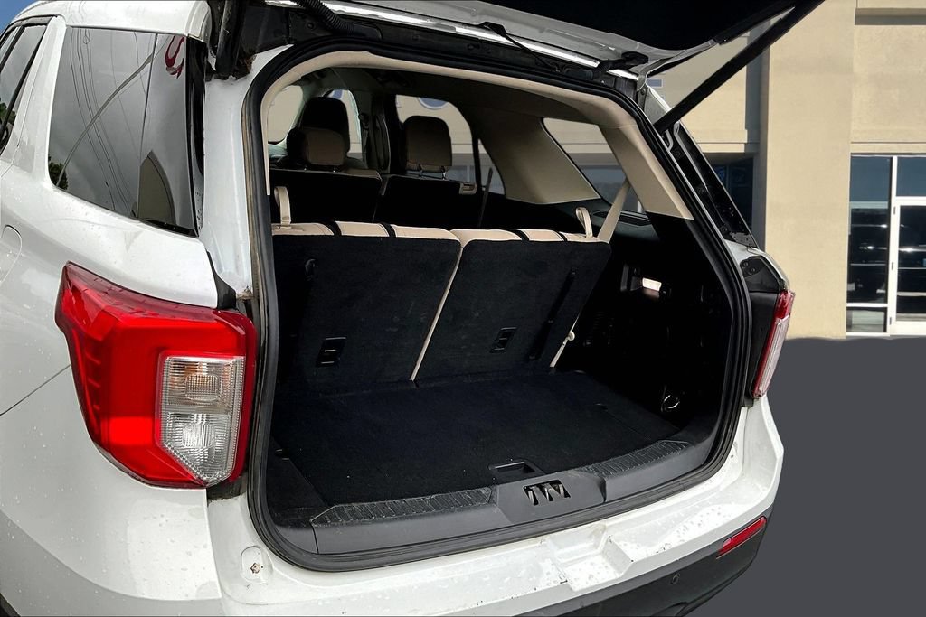 Used 2021 Ford Explorer 2WD w/ Class III Trailer Tow Package image 8