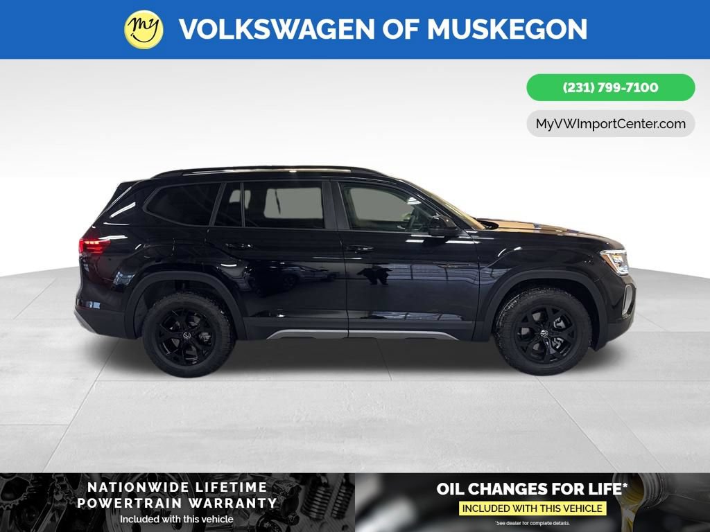 New 2026 Volkswagen Atlas Peak Edition AWD/4WD image 8