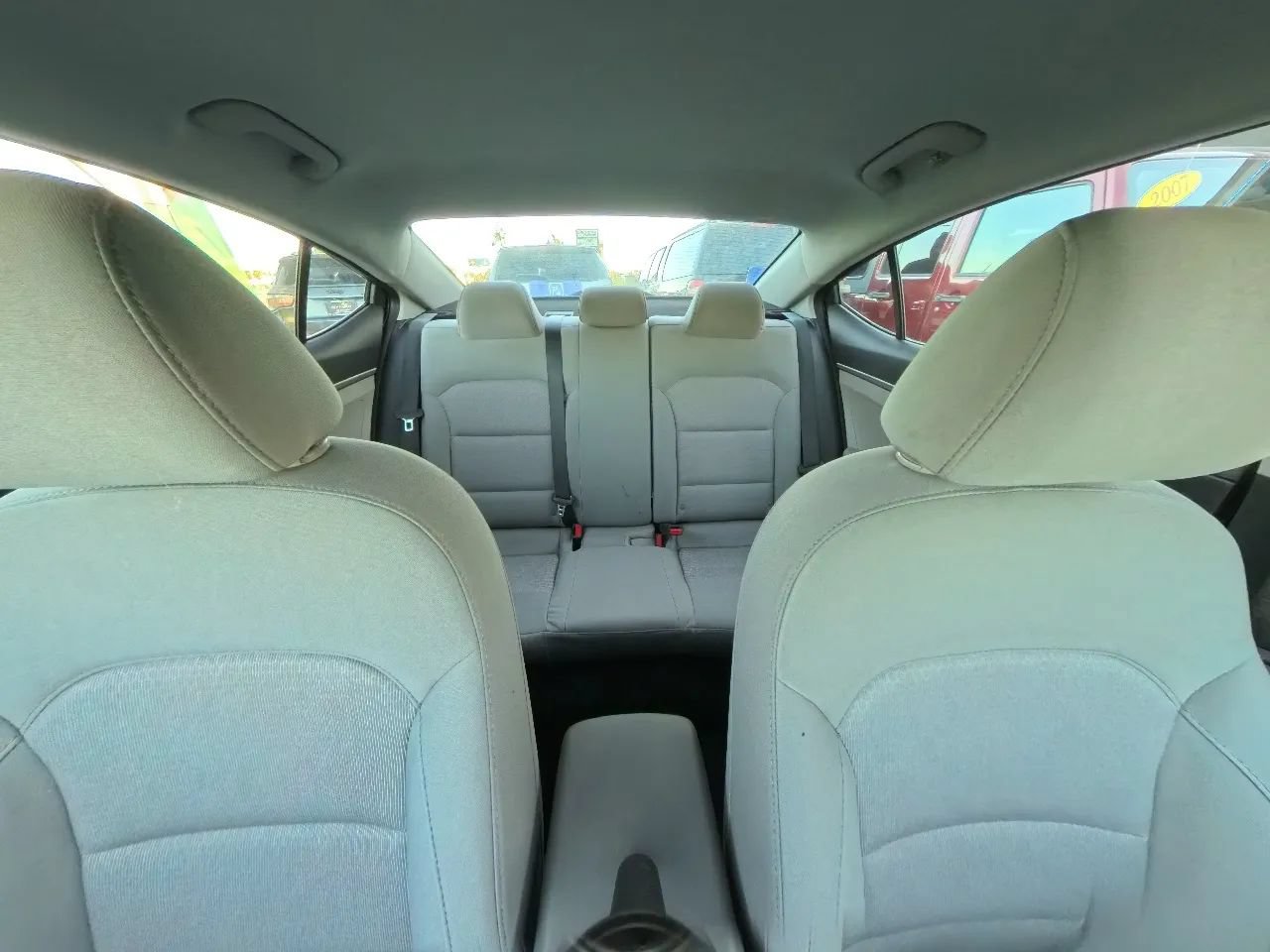 Used 2017 Hyundai Elantra SE FWD image 26
