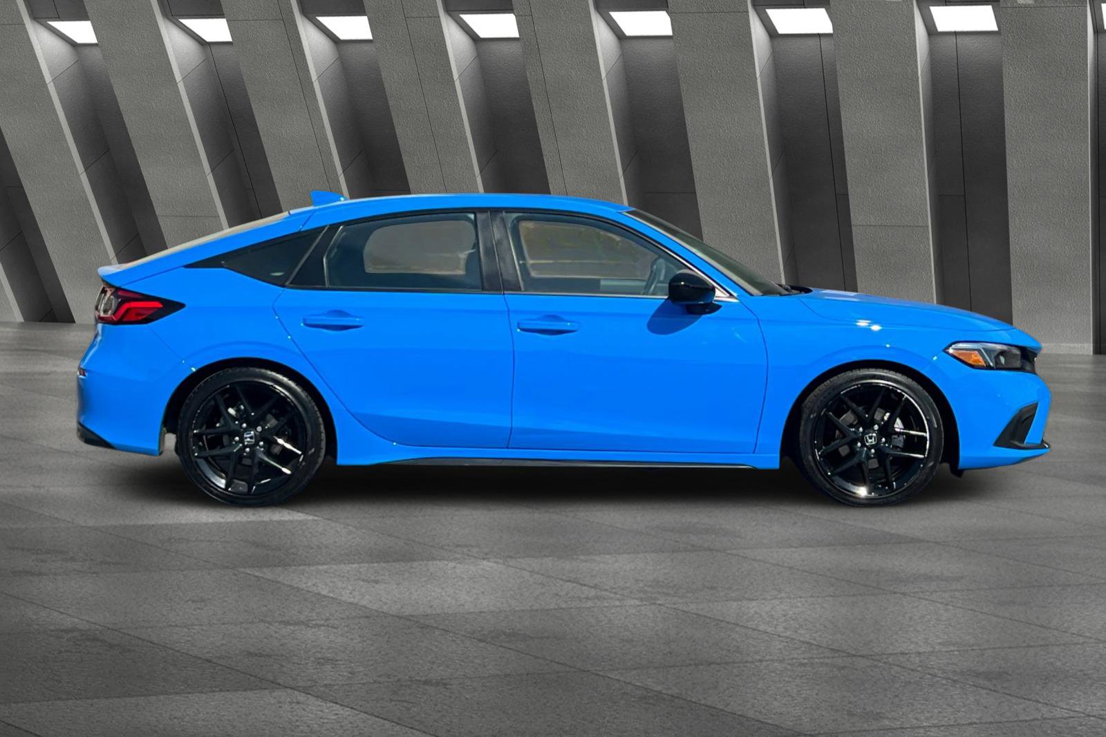 Used 2023 Honda Civic Sport image 3