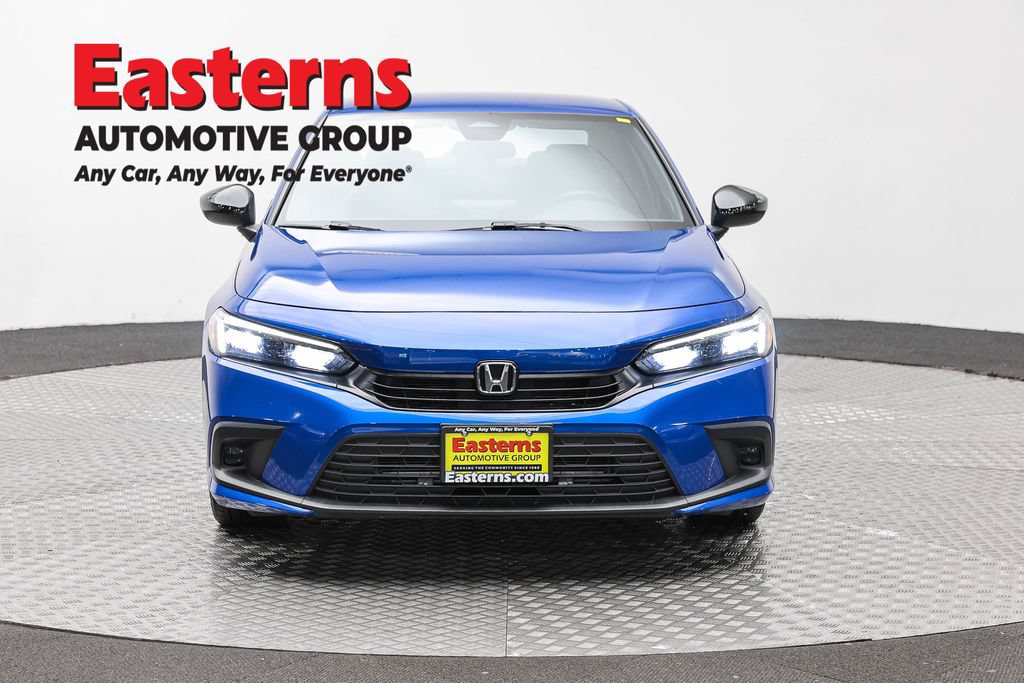 Used 2024 Honda Civic Sport image 2