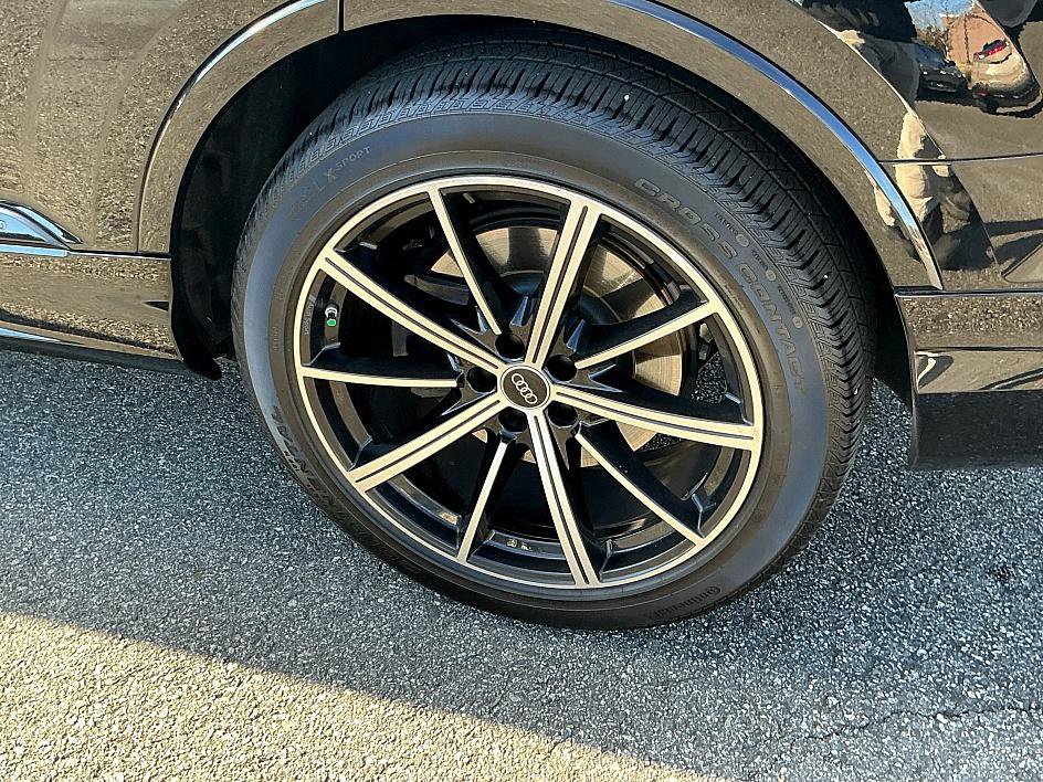 Used 2023 Audi Q7 3.0T Prestige w/ Prestige Package image 8