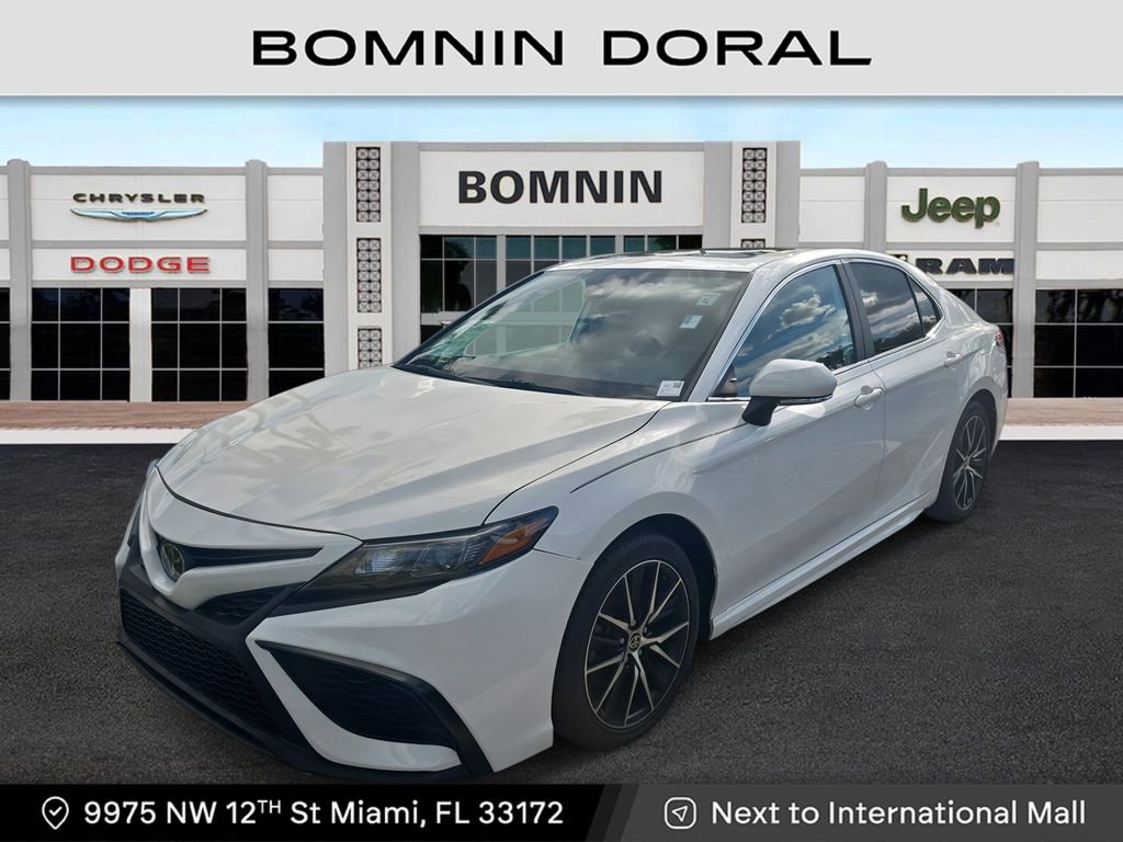Used 2021 Toyota Camry SE