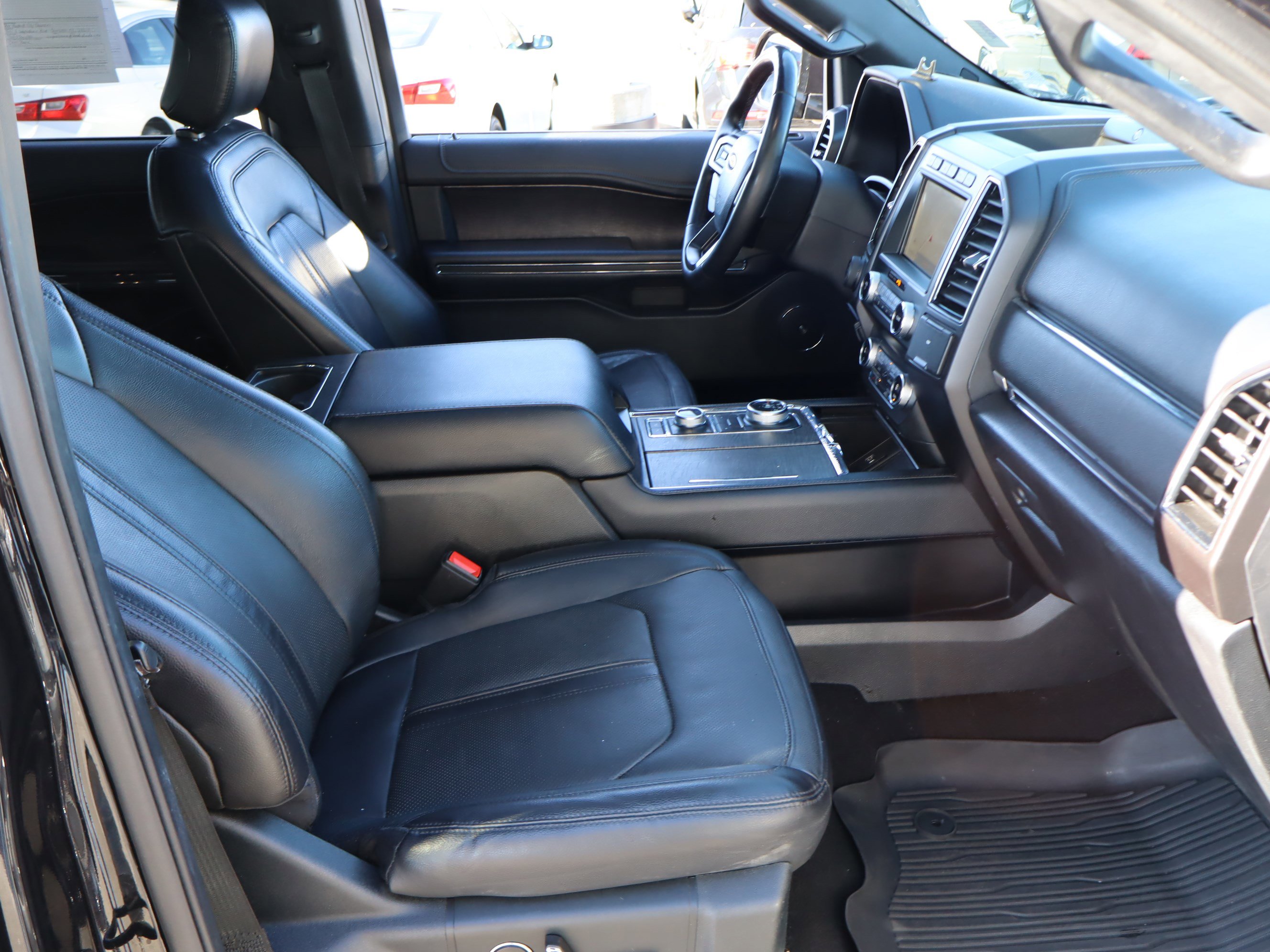 Used 2020 Ford Expedition Limited w/ Special Edition Package image 41