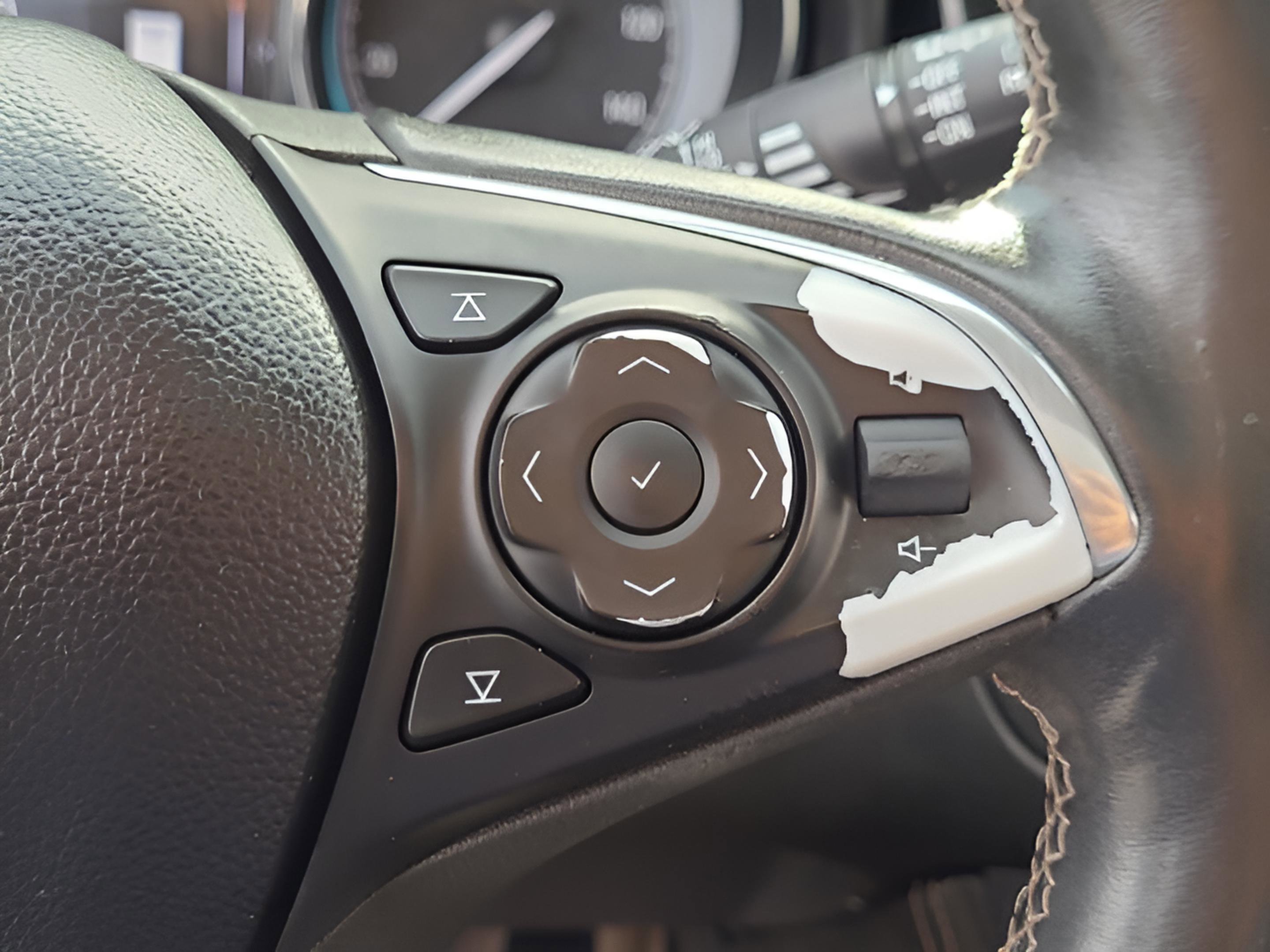 Used 2017 Buick Envision Essence image 23