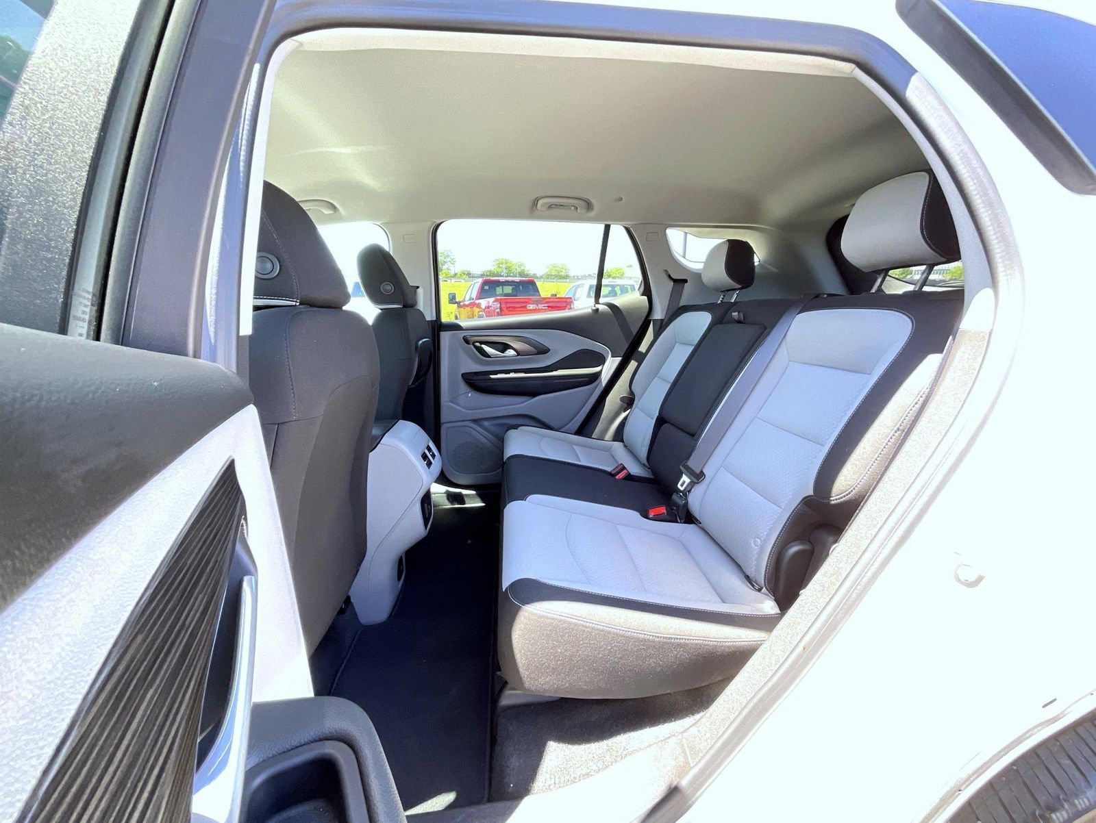 Certified 2024 GMC Terrain SLE w/ Driver Convenience Package AWD/4WD image 19