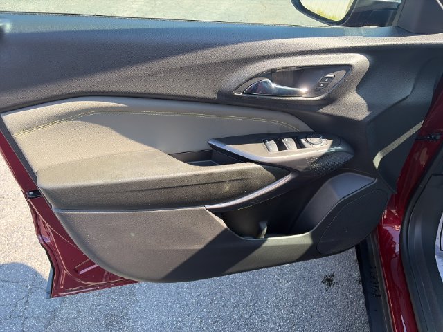 Used 2024 Chevrolet Trax ACTIV w/ Driver Confidence Package FWD image 10