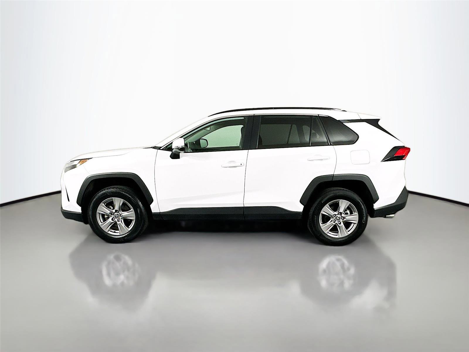 Certified 2025 Toyota RAV4 XLE AWD/4WD image 8