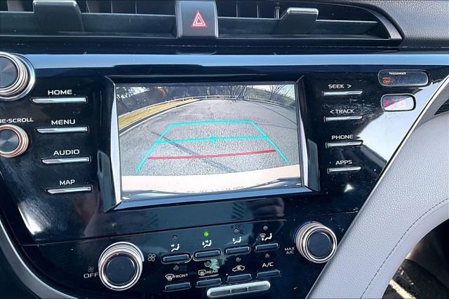 Used 2019 Toyota Camry LE image 21