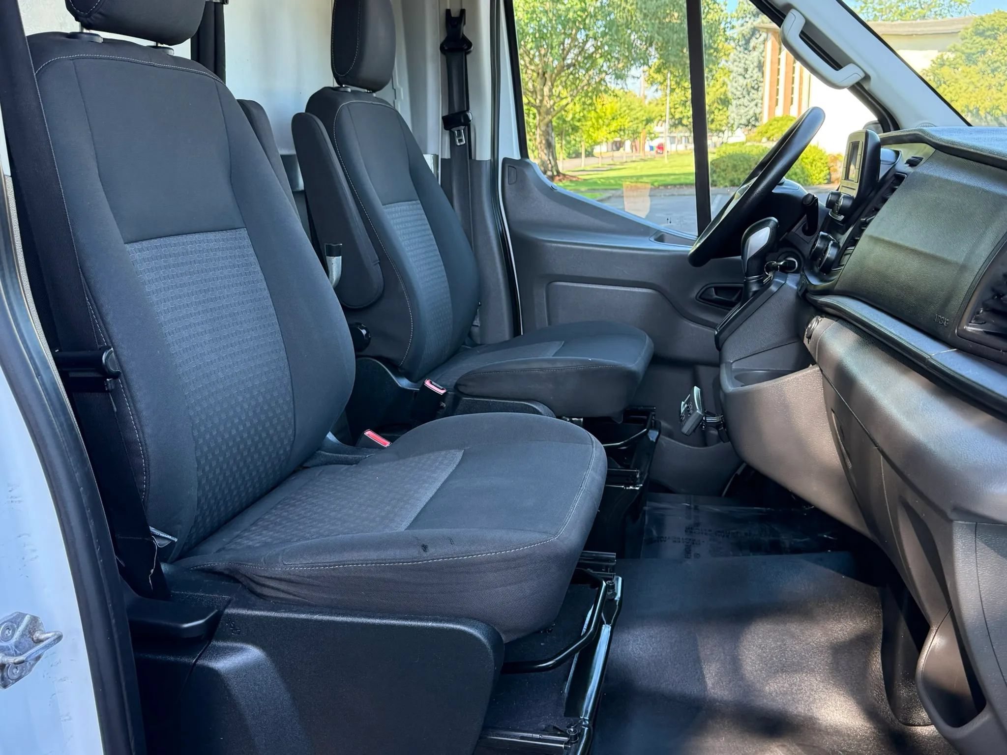 Used 2020 Ford Transit 250 Medium Roof AWD w/ Load Area Protection Package image 17