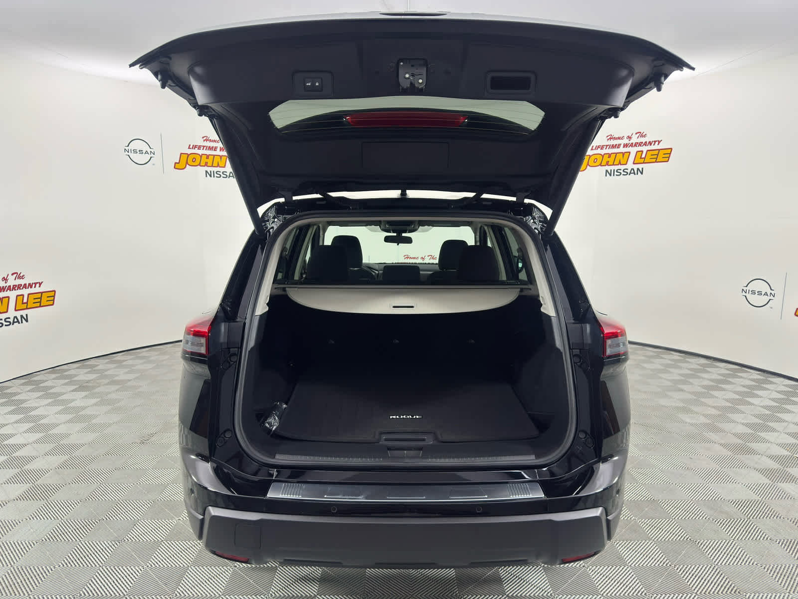 New 2026 Nissan Rogue SV image 5