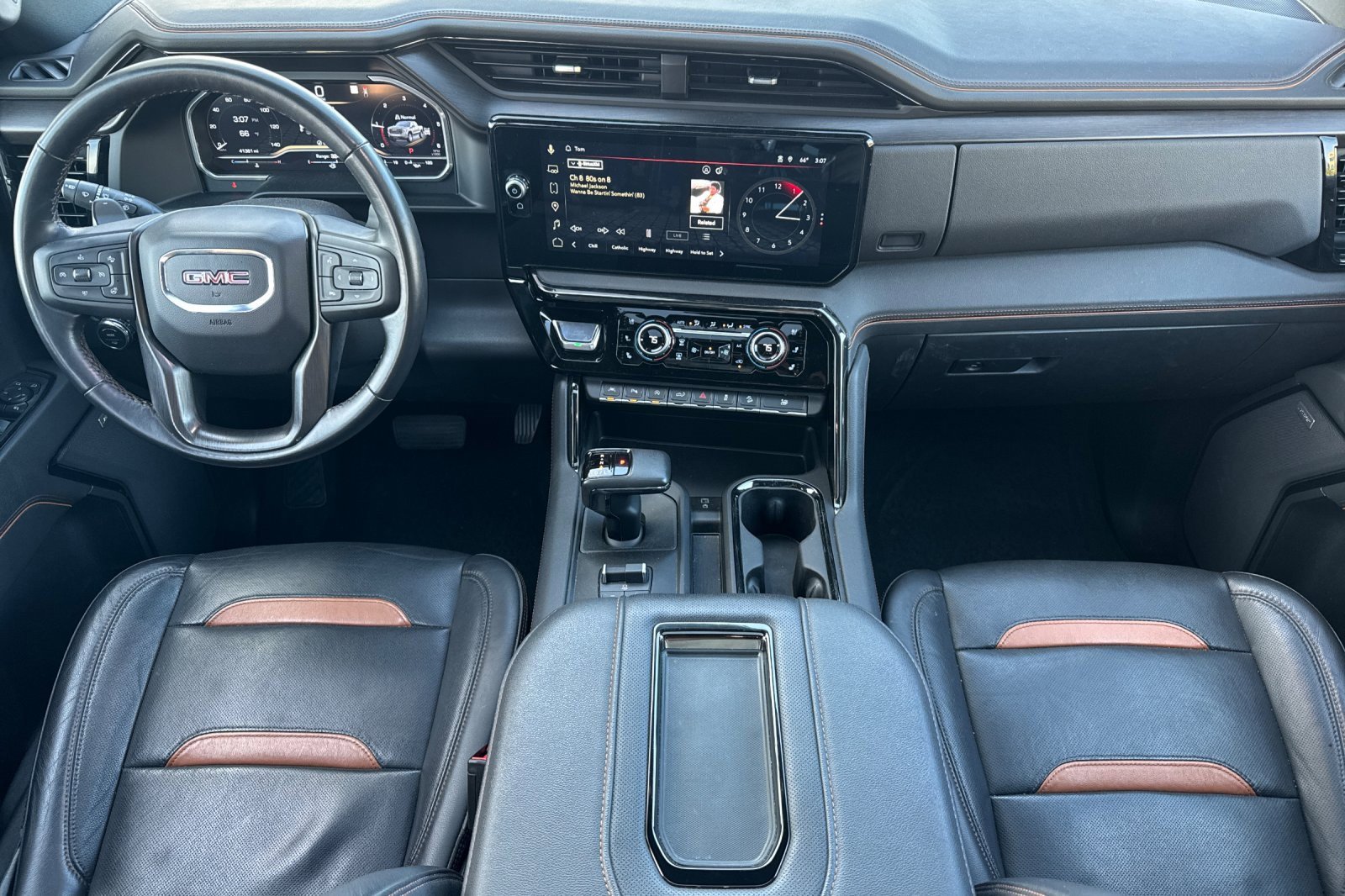 Used 2022 GMC Sierra 1500 AT4 w/ AT4 Premium Package image 15