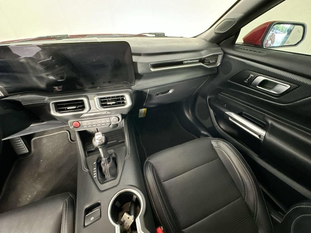 Used 2024 Ford Mustang GT Premium RWD image 9