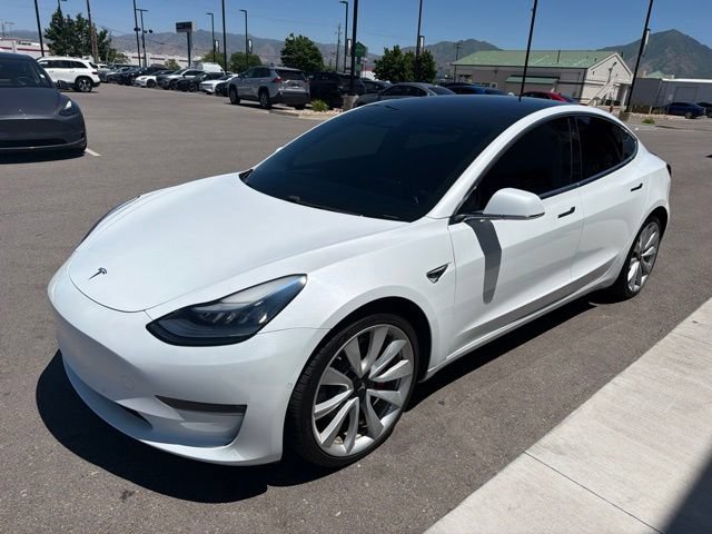 Used 2018 Tesla Model 3 Performance AWD/4WD image 3