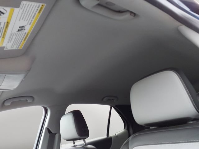 Used 2019 Chevrolet Equinox Premier AWD/4WD image 12