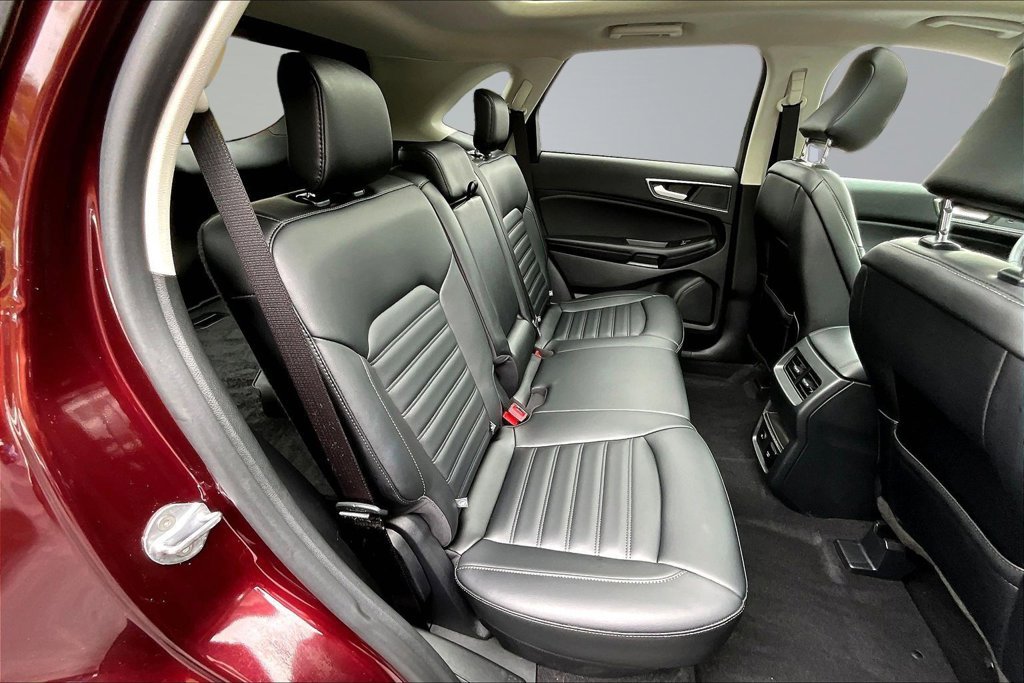 Certified 2024 Ford Edge SEL w/ Convenience Package AWD/4WD image 25