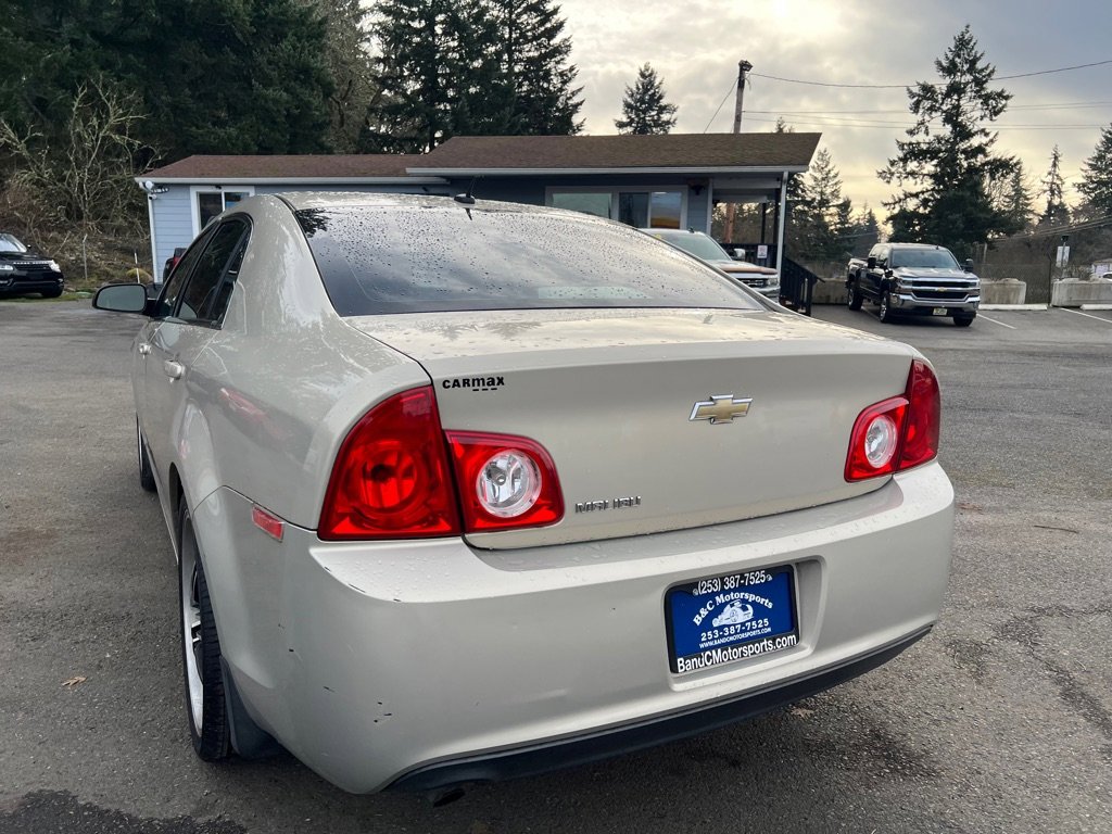 Used 2011 Chevrolet Malibu LS image 8