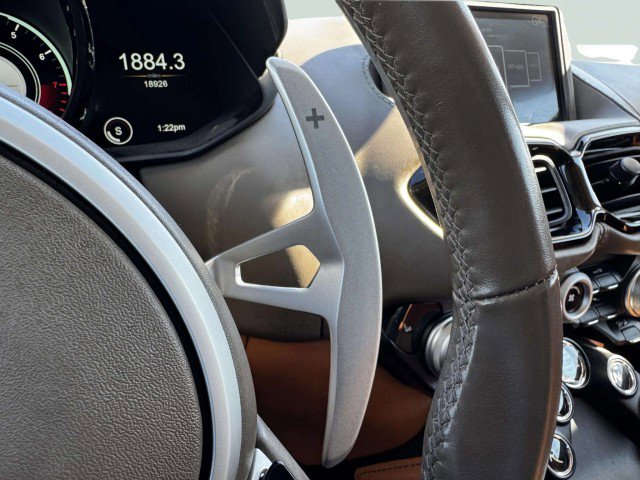 Used 2022 Aston Martin V8 Vantage Roadster image 27