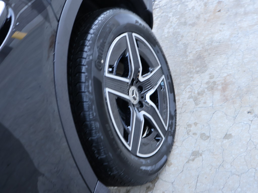 New 2026 Mercedes-Benz GLC 300 4MATIC image 41
