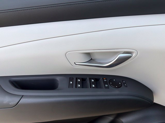 New 2026 Hyundai Tucson SEL Plus FWD image 17