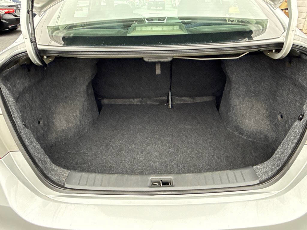 Used 2019 Nissan Sentra SV image 26