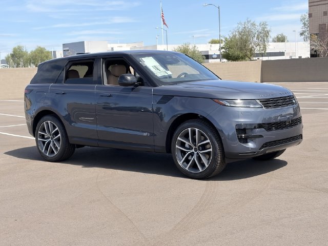 New 2027 Land Rover Range Rover Sport SE AWD/4WD image 4