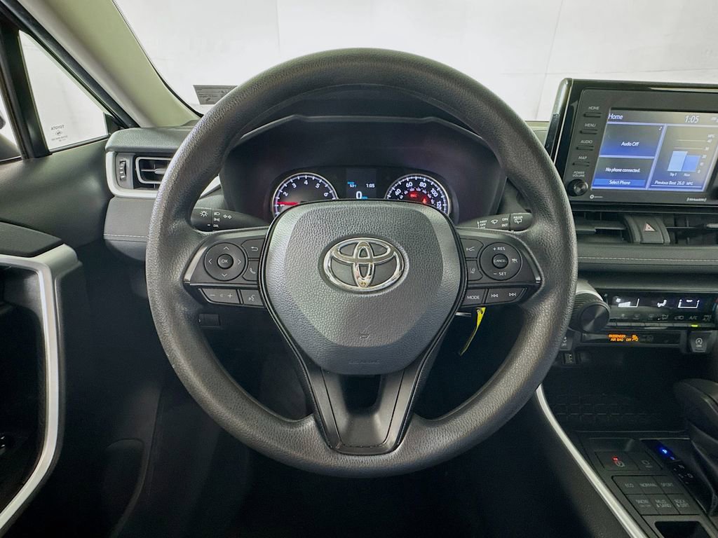 Used 2020 Toyota RAV4 LE w/ Carpet Mat Package image 11