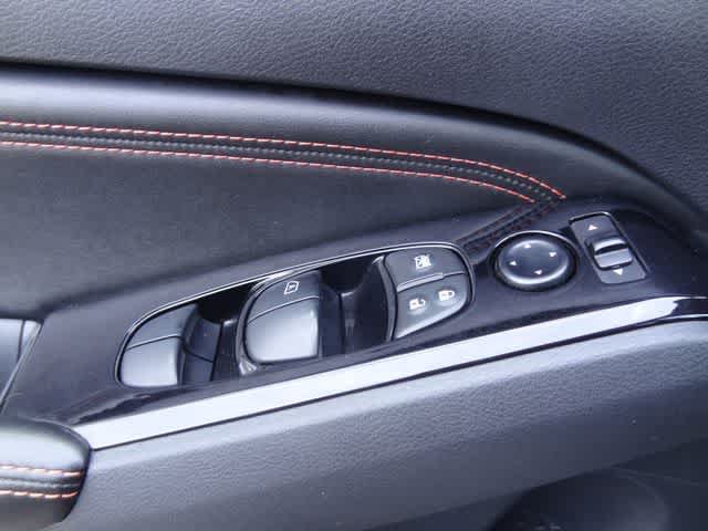 Used 2023 Nissan Altima 2.5 SR FWD image 16