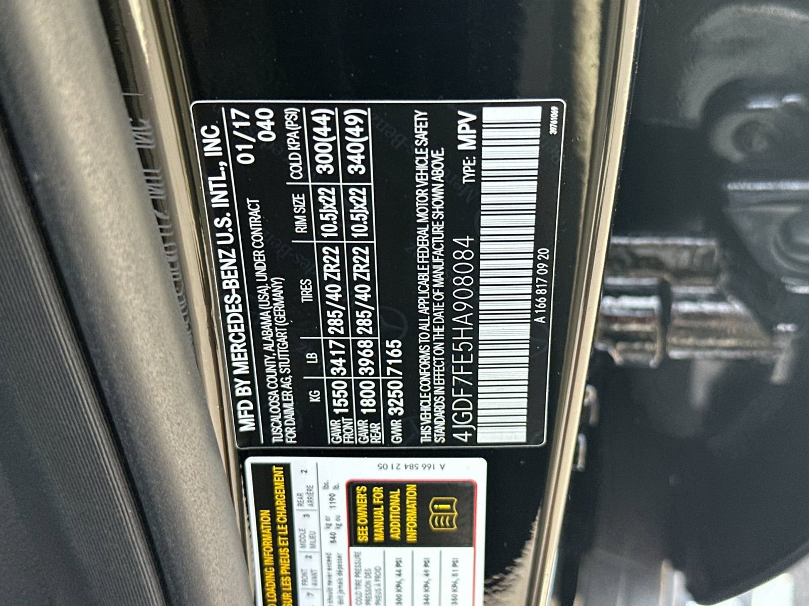 Used 2017 Mercedes-Benz GLS 63 AMG 4MATIC image 34