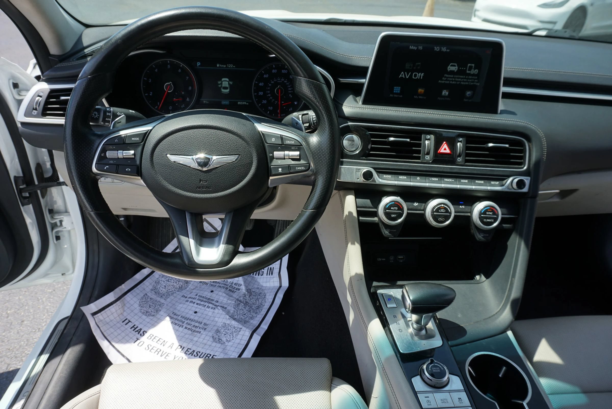 Used 2021 Genesis G70 2.0T RWD image 18