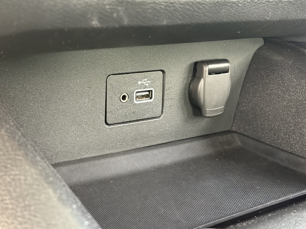 Used 2023 Nissan Altima 2.5 S FWD image 31