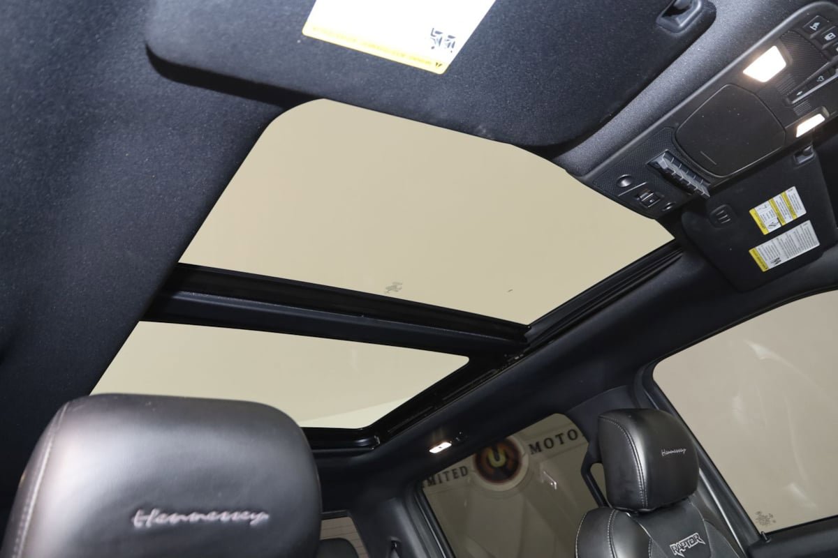 Used 2019 Ford F150 Raptor AWD/4WD image 11